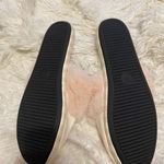 Victoria's Secret Slippers Photo 3