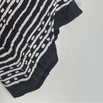 Blue Island Women’s  Black & White Patterned Swimsuit Cover Up Size Large Photo 4