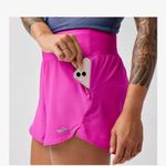 Brooks CHASER 5" SHORT 2.0 Magenta NWT M Photo 1