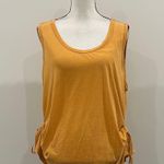 Time & Tru Sleeveless Tee Photo 1