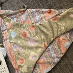 Billabong Feelin Peaceful Tropic Reversible Bikini Bottom Green Floral L/12 NWT Photo 1