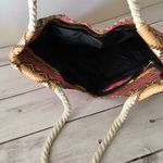 Beachy Tote Multiple Photo 2