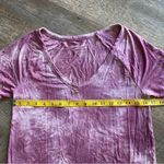 American Eagle  V Neck Top Purple Tie Dye Wine Pink Photo 8