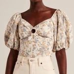 Abercrombie & Fitch  Floral Puff Sleeve Poplin O Ring Smocked Crop Top Small Photo 0