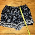 Blue Rain  rayon shorts Size Large Photo 1
