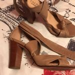 Boutique Heel Size 6.5 Photo 0