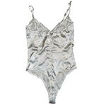 Pretty Little Thing Cream Eyelash Lace Trim Thong Bodysuit One piece Sz 0 EUC Photo 1