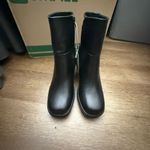 Essential Amazon Essentials Women's Crepe Textured Platform Ankle Boot Size 10.5 Photo 1