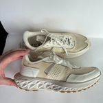 Cole Haan Women's Size 7.5 Zerogrand Outpace III Sneaker Ivory Cream Casual Photo 2