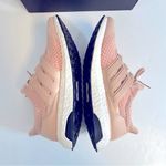 Adidas Ultraboost 5.0 DNA Halo Blush Size 8.5 Photo 2