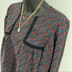 Molly Bracken  top size small Photo 3