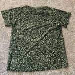 Athleta  Green Camouflage Athletic shirt women’s small Photo 4