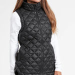 Athleta  Whisper Featherless Quilted Puffer Vest Black Women's Size S Photo 0