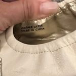 Tahari  Women’s Cream Leather Gold Accent Cap Toe Scrunched Veronica Flats 7.5 Photo 5