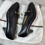 Gucci  Black Leather pumps with Gold Accent SZ:37.5 -7 Photo 2