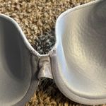 Victoria's Secret T-shirt Lightly Lined Bra Photo 2