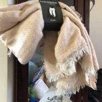 Massini P12  Soft Cozy Scarf Photo 0