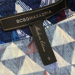 BCBGMAXAZRIA  Wrap Small Traingular Shape Print Knee Length Dress Photo 9