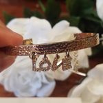 Jessica Simpson  Gold Bracelet "LOVE" Charms Photo 0