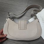 OSOI hobo brocle bag Photo 7