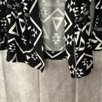 Bobbie & Brooks Bobbie Brooks Ladies Black & White Aztec Print Open Front Cardigan Size Medium Photo 2