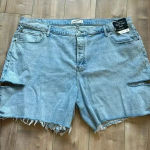 Abercrombie & Fitch NWT  7” Dad Shorts Curve Love High Rise Plus Sz 36/22 Photo 0