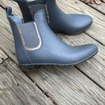 Jack Rogers  Gray Ankle Rain Boots with Glitter Sole size 9.5 Photo 3