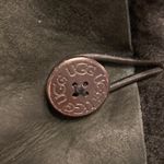 UGG  Baileys Short Boots size 5 very good condition no rips smell or stains Photo 9