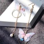 Asymmetric butterfly imitation pearl earrings New Multiple Photo 0