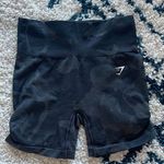 Gymshark Camo Shorts Photo 0