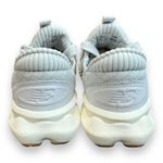 New Balance Women's Fresh Foam Roav X Elite Shoes Sneakers Size 6 Photo 3