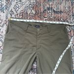 Patagonia Inter-Continental Capri Sage Khaki Nylon Hiking Pants Cropped Size 10 Photo 5