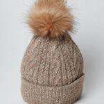 Hat Attack Classic Cable Beanie NWT Photo 0