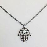 HAMSA HAND | Hamsa Hand Necklace Black Photo 0