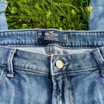 Hollister  Low-Rise Boyfriend Jeans Photo 3