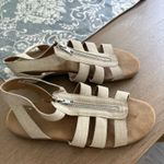 Aerosoles  size 8 tan sandals Photo 0