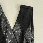 Lululemon Drop It Like It's Hot Tight Size 6 Butterfly Texture Black/White Mesh Photo 7