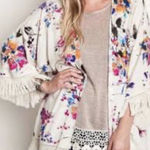 Umgee  U.S.A. Shawl Wrap Multi Floral‎ Size L Fringe Edge lightweight comfy cute Photo 0