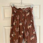 American Eagle  High Waisted Floral Print Pants Size S/P/CH Photo 4