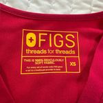 FIGS  Scrubs Top Women’s Stretch Pockets Pink With Yellow Logo Medical Wear Photo 11