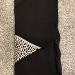 Lululemon Black White Pattern Leggings Photo 4