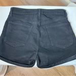 Old Navy Shorts Womens Size 10 black OG Straight High Rise Photo 1