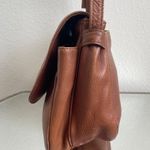 Vintage 90s Light Brown Leather Flap Classic Messenger Crossbody Bag Purse Photo 4