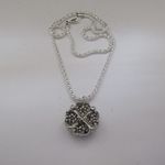 Handmade Black Czs Clover Chain Necklace Photo 3