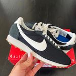 Nike New LD 1000 'Black Sail Gum' Photo 2