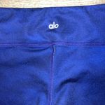 Alo Yoga All Yoga Mountain Cityscape Leggings Photo 2