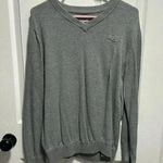 UGG  AUSTRALIA GRAY VNECK OVERSIZED SWEATER Photo 0