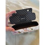 Sydney Love Classic Ladies Design Magnetic Snap Hard Glasses Case Photo 3