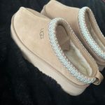 UGG Tazz In Sand Size 9 Photo 0