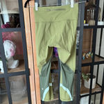 Lululemon Leggings Throwback Inspire High-Rise cropped 21" Delicate Mint Olive Photo 2